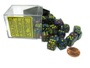 Chessex: D6 Festive™ DICE SET - 12MM